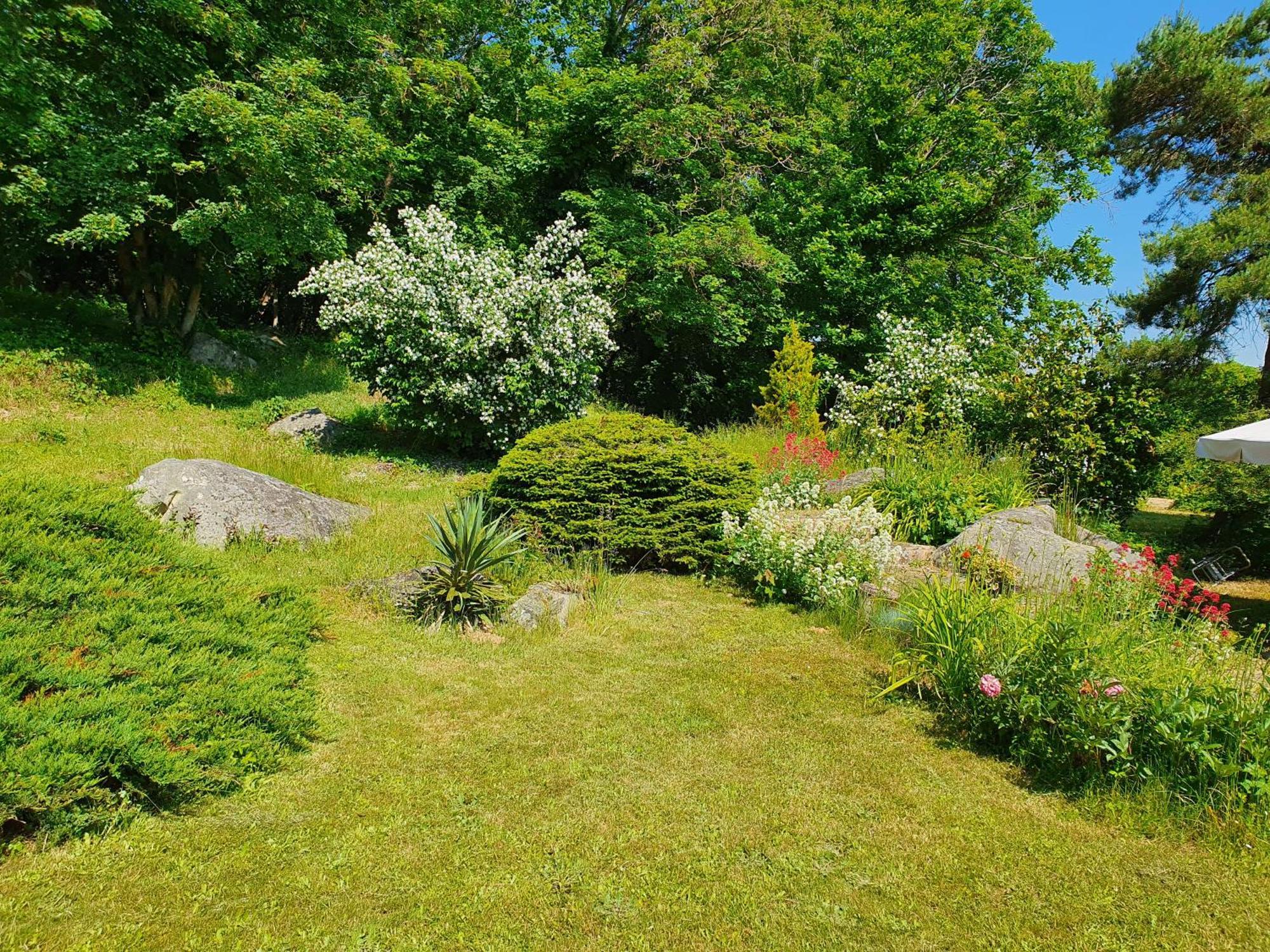 Bed and Breakfast Le Jardin Des Roches Moigny Екстер'єр фото